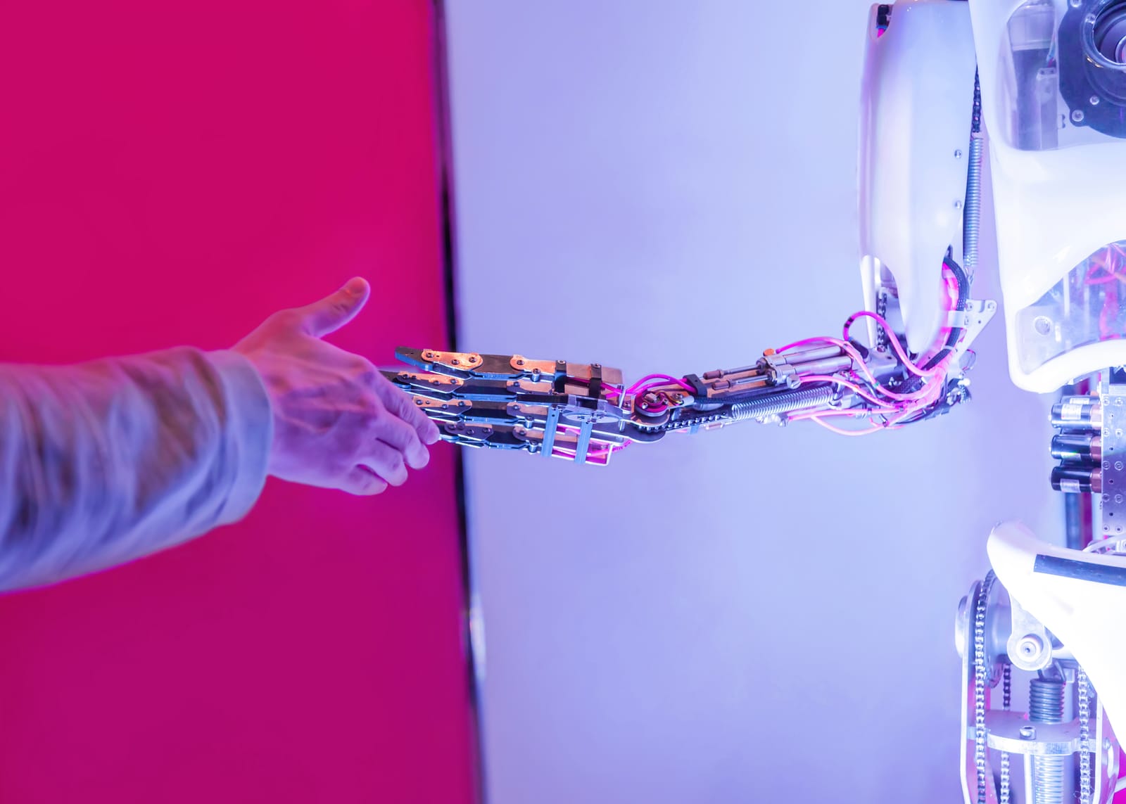 Inteligencia Artificial vs. Real